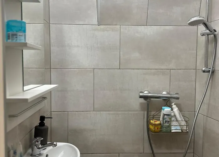 O9a Private In Center Ubytovanie v rodine *